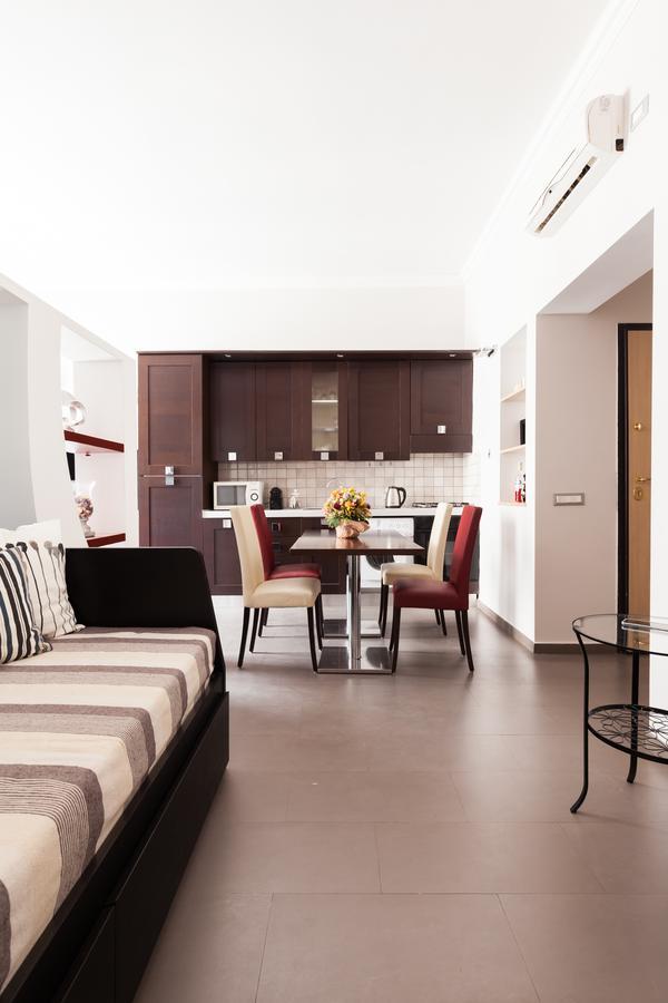 HomeHouse Santamaura - San Pietro Rome Bagian luar foto